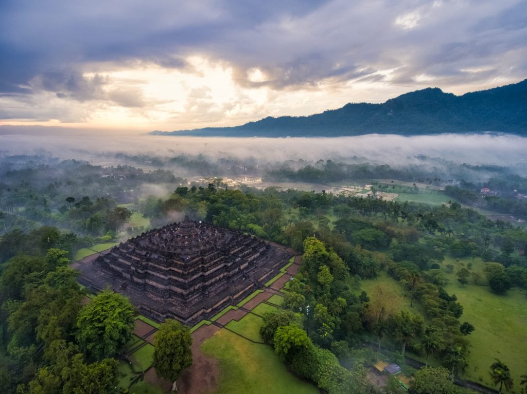 7 best hotels near Borobudur Temple