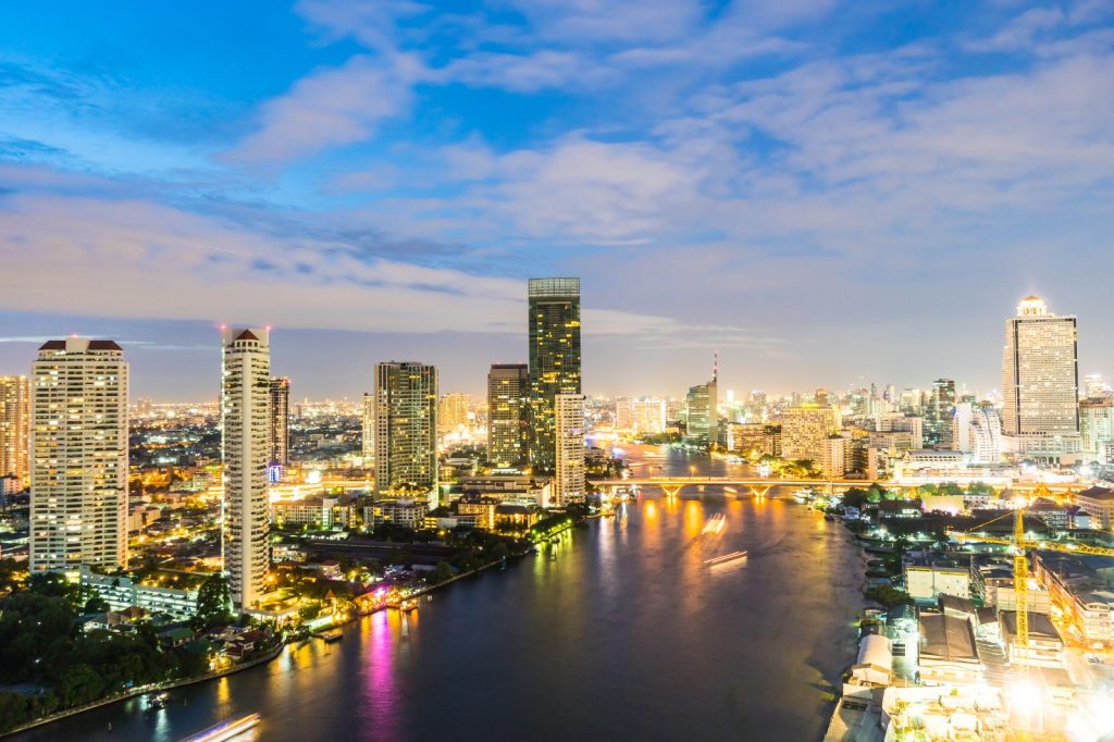 Must-visit attractions and unique local experiences in Bangkok