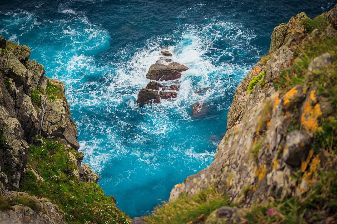 Tembeling Beach & Forest: The Secret Paradise of Nusa Penida